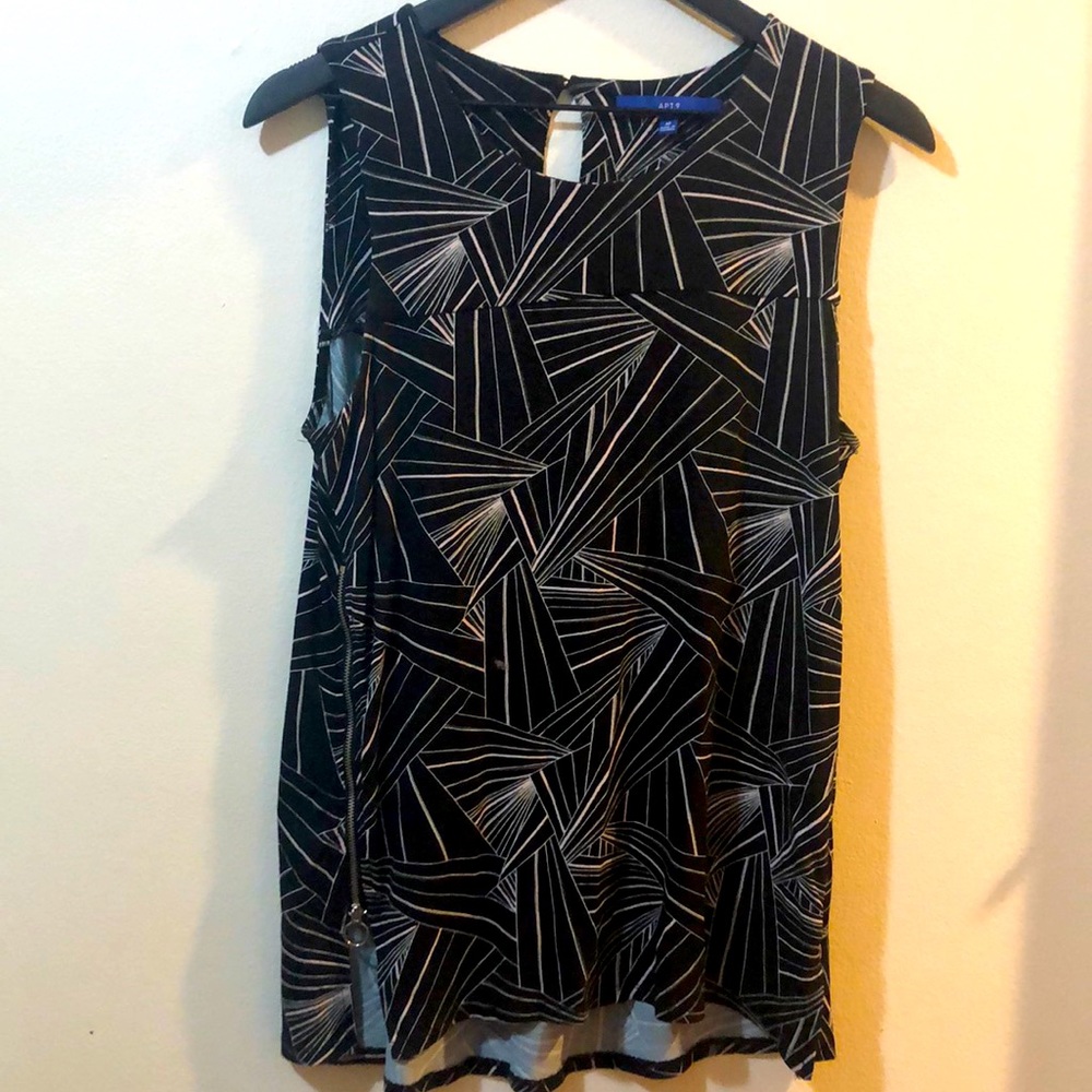 Apt 9 Art Deco business tank
